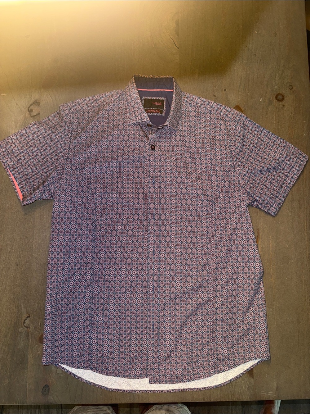 Buckle Navy and Pink Short-Sleeve Patterned Button-Down Shirt